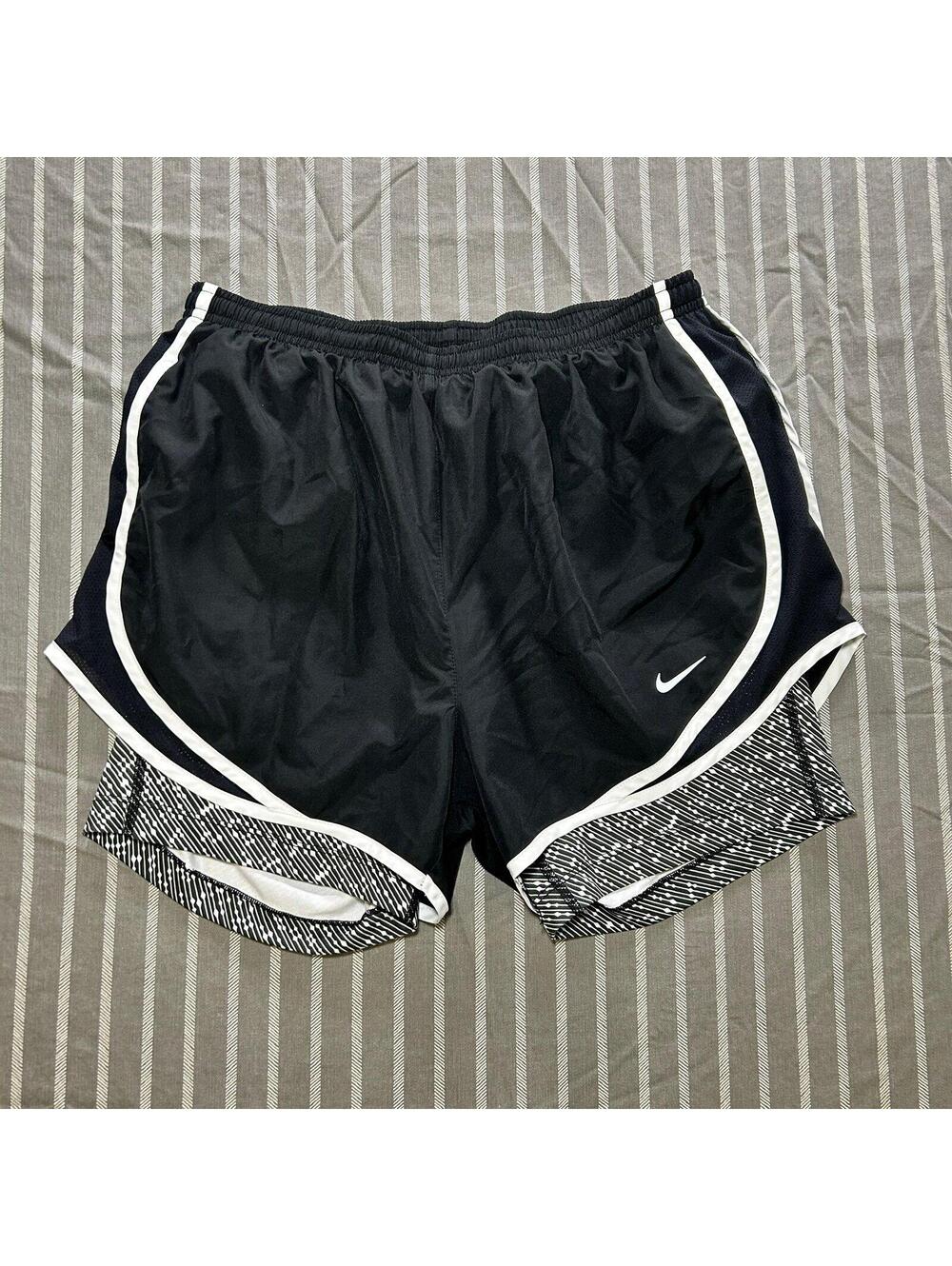 Nike Dri-Fit Women's Shorts Gray White Swoosh Size M Lined Running Jogging